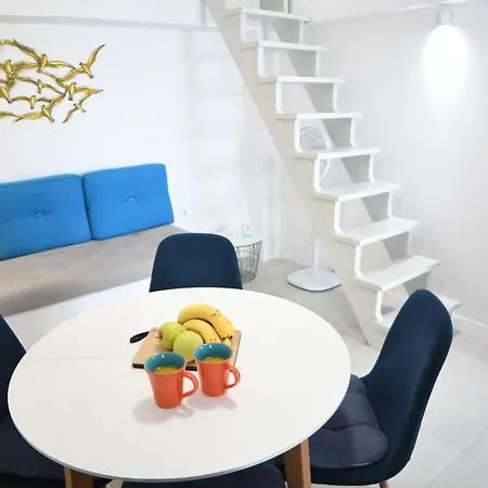 Intus Apartment Naoussa